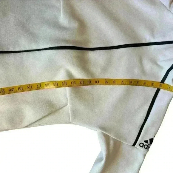 Adidas Women’s ZNE Jacket With Thumb Holes In White Color. - Picture 11 of 14